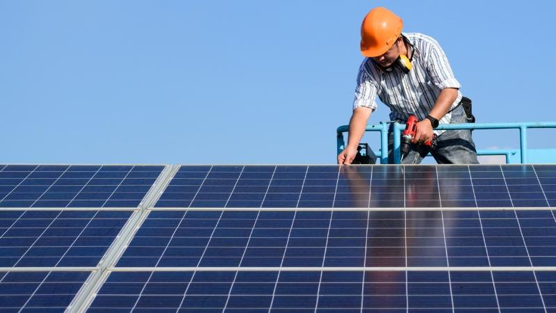 Lưu Ý Khi Tính Toán và Lắp Đặt Hệ Thống Năng Lượng Mặt Trời