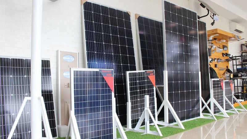 Cửa hàng năng lượng mặt trời