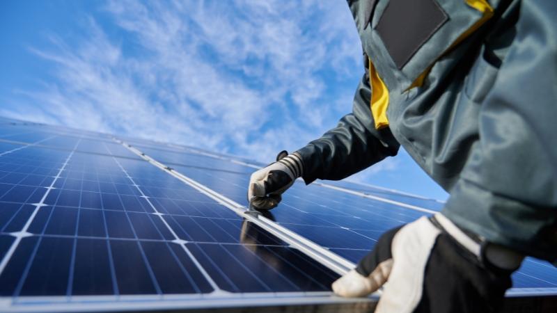 Cửa hàng năng lượng mặt trời